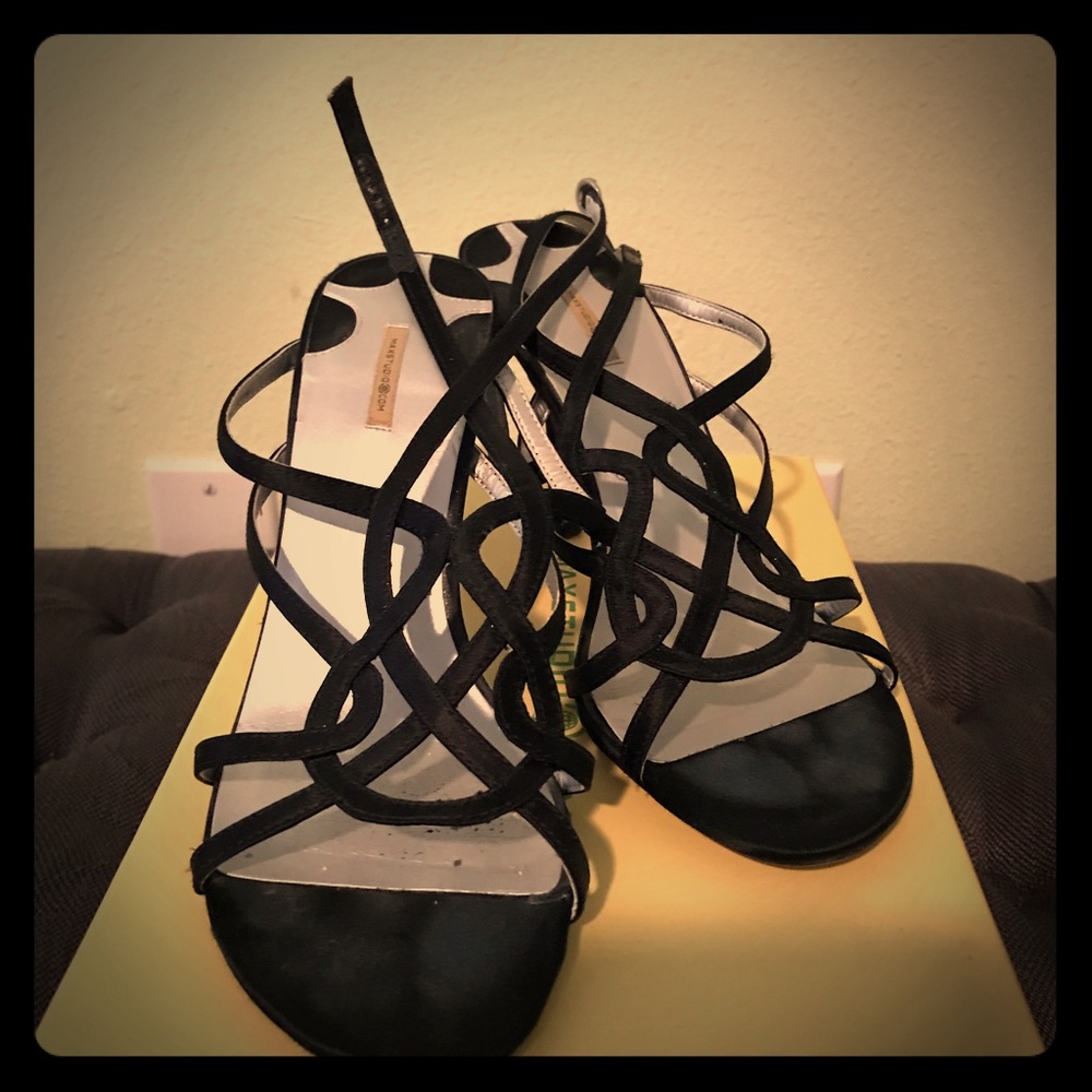 Black sandal/heels Max Studio